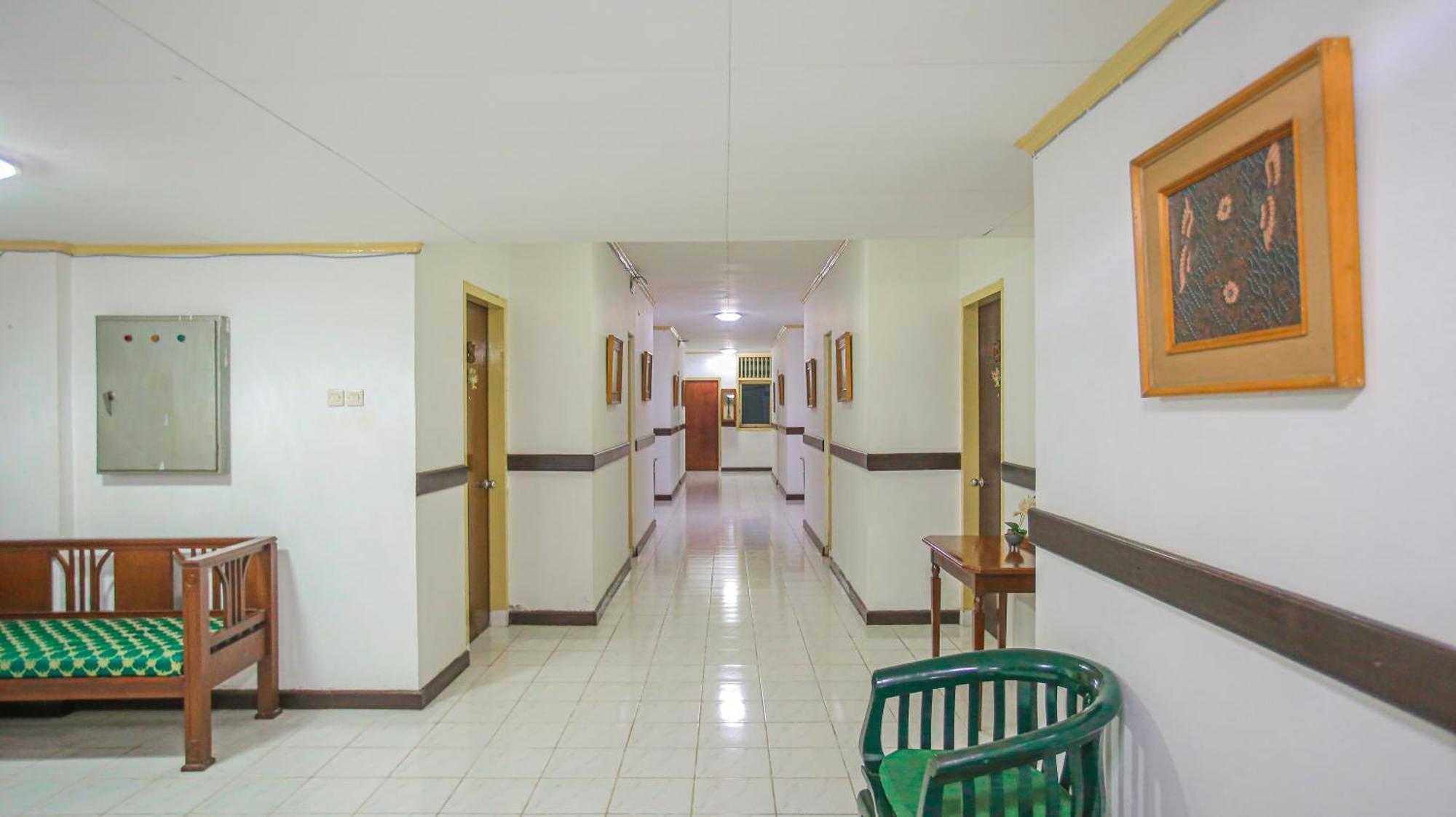 Royal Brongto Hotel Yogyakarta Exterior photo