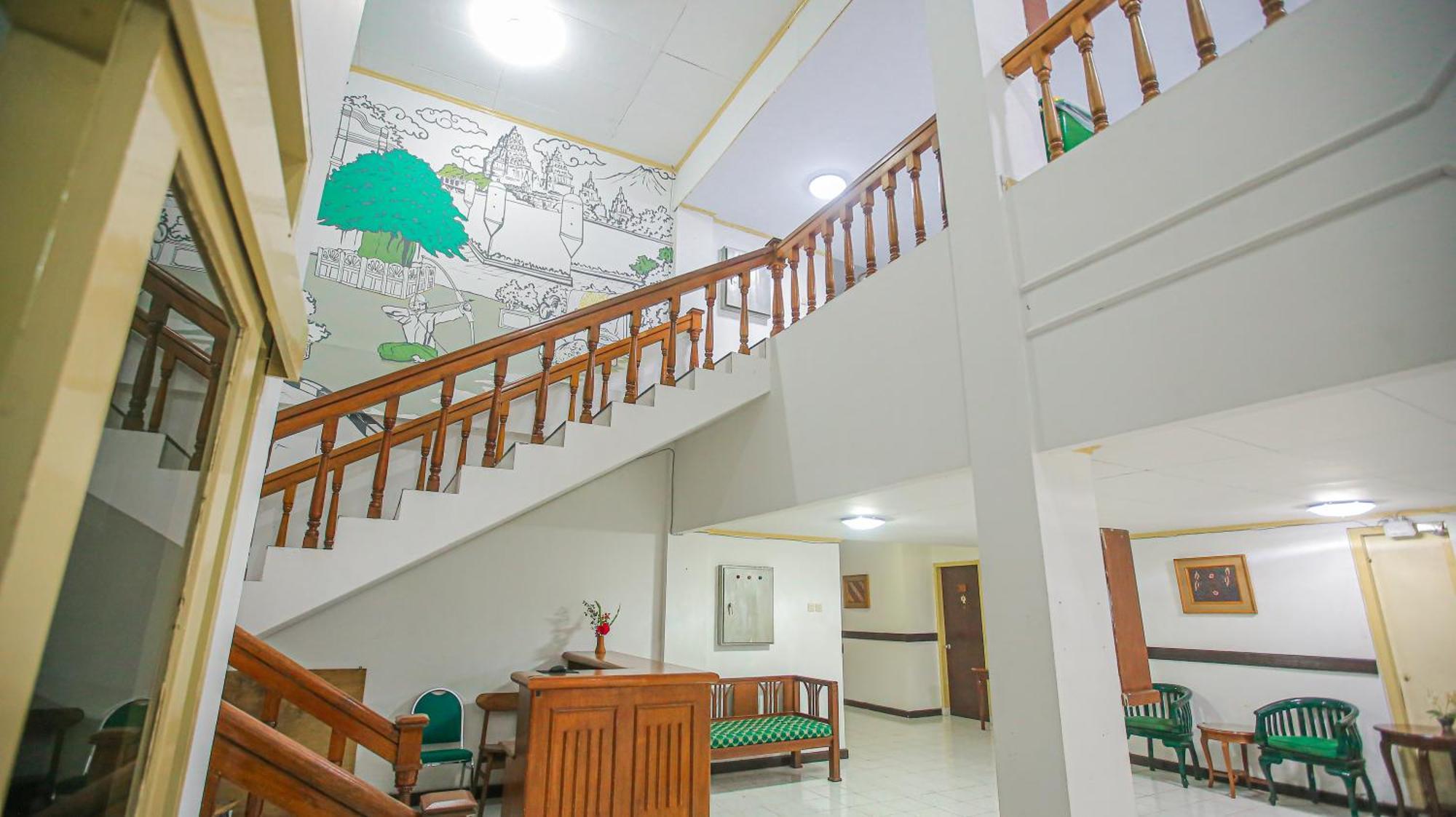Royal Brongto Hotel Yogyakarta Exterior photo